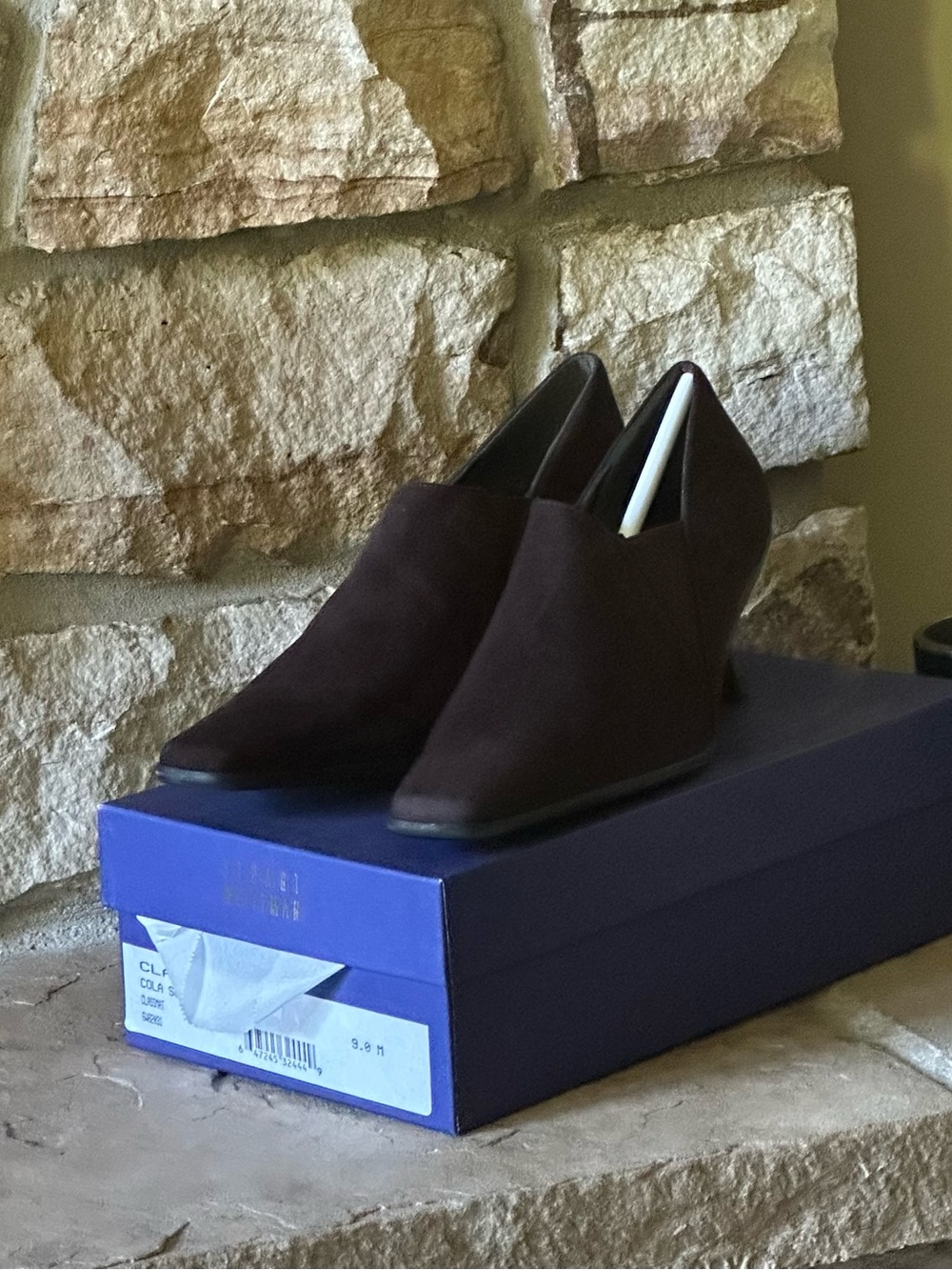 Vintage Stuart Weitzman Classic Women's Dark Brown Suede Heels